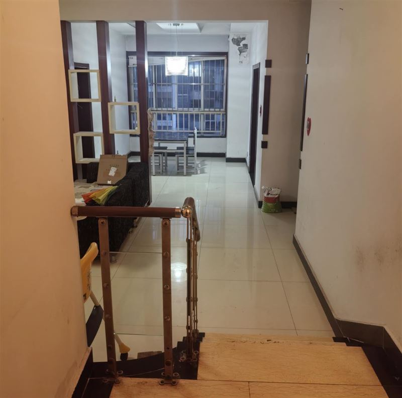 锦绣家园楼房出租